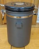 1.8L Coffee Canister Airtight, 26oz Coffee Storage Container Stainless Steel Air Tight Coffee Jar with Scoop, Date Tracker, 2 Extra CO2 Release Valve for Beans Ground Tea Flour Sugar (Grey)