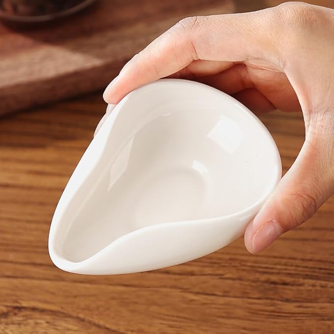 1 Piece Ceramic Coffee Beans Dosing Cup Coffee Bean Weighing Tray Coffee Bean Weighing Bowls Loose Leaf Tea Presentation Ceramic Tea Vessel Porcelain Cha He, 4 x 3 Inches, White