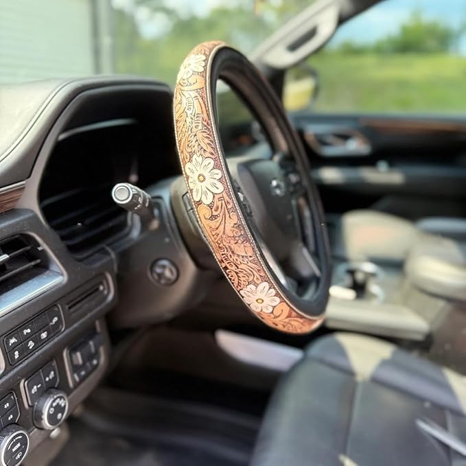 Western Steering Wheel Cover,Retro Western Cowboy Car Universal Steering Wheel Cover,Embossed Hand-Painted Leather Western Car Accessories, for Women Man, Anti-Slip Design Easy to Install (D)