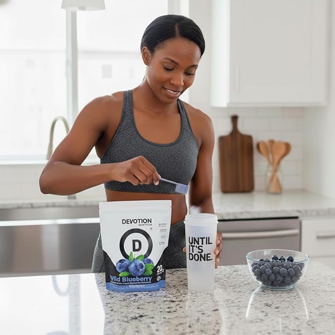 Devotion Nutrition Protein Powder Blend Wild Blueberry, 12 Single Serve Packets, 20g Whey and Micellar Protein, No Added Sugar, Keto-Friendly with 1g MCT, Gluten-Free, Kosher