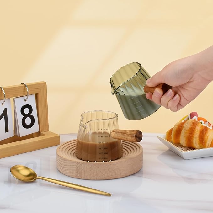 Glass Measuring Cup, 6oz Creamer Pitcher with Wood Handle, Creative Milk Frothing Pitcher Creamer Shot Glass (Gray）