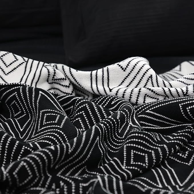 Black and White Throw Blankets, Knitted Modern Patterned Throw Blanket, Soft Lightweight Woven Throw Blanket for Sofa Couch Bed and Living Room, Black&White (50x60 Inch)