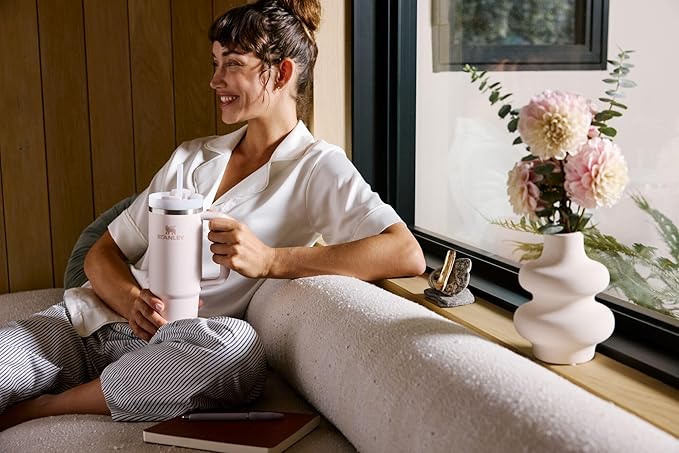 STANLEY Quencher H2.0 Tumbler with Handle and Straw 40 oz | Flowstate 3-Position Lid | Cup Holder Compatible for Travel | Insulated Stainless Steel Cup | BPA-Free | Peach Rose