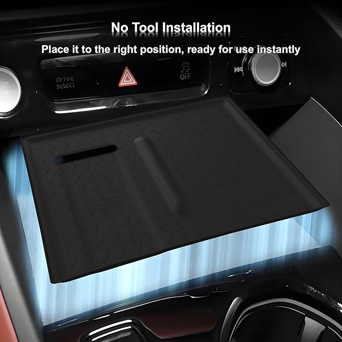 Center Console Wireless Charger Mat Compatible with Audi Q5 2026, Silicone Console Wireless Phone Charging Pad, Non-Slip Silicone Mat Wireless Charger Cover for Audi Q5 Accessories