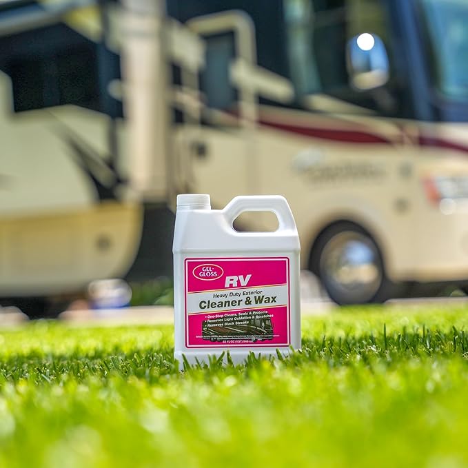 Gel Gloss RV Professional Grade One-Step Carnauba Cleaner Wax - Cleans, Protects & Enhances RVs - Restores Color & Shine - UV Inhibitors - Ideal for Scuff Marks - Use by Hand or Buffer - 32 oz