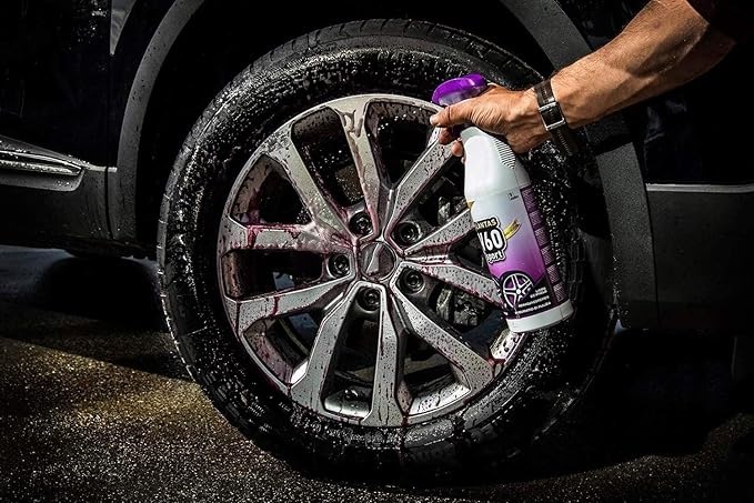 Sisbrill V60 Sport Wheel and Tire Cleaner Spray – pH Neutral Car Wheel Cleaner, Gecko Spray Effect, Safe Brake Dust Remover – Pack of 2 (33 fl oz each)