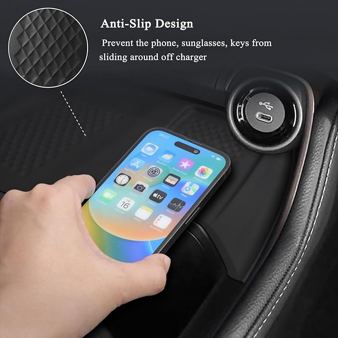 Wireless Charging Anti-Slip Mat for 2026 2025 2024 Toyota Grand Highlander Soft Silicone Anti-Scratch Car Center Console Phone Charger Protective Pad Liner Interior Accessories (Black)