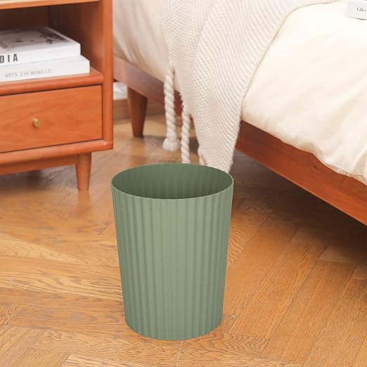 JiatuA Small Trash Can Plastic Wastebasket Round Garbage Container Bin for Bathroom, Kitchen, Bedroom, Home Office, College Dorm, Green 2 Pack