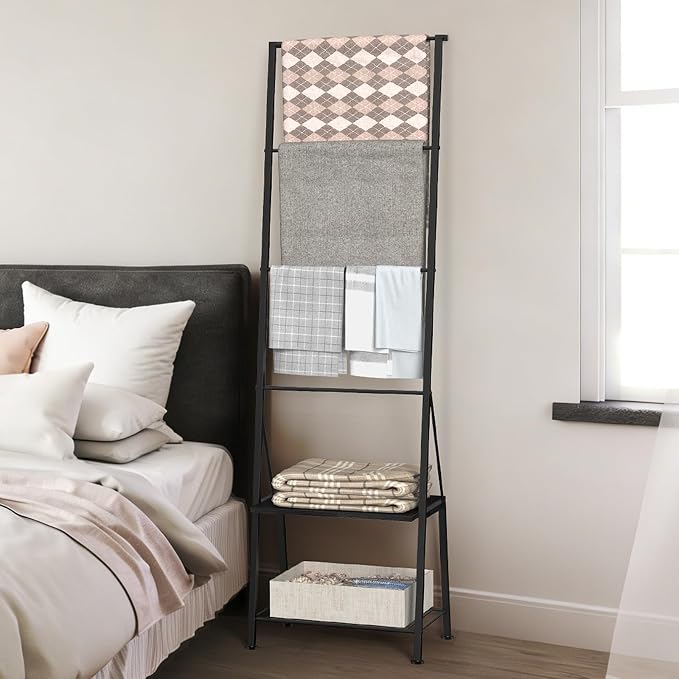 Black Metal Blanket Ladder with Storage Shelf and Hooks, Leaning Towel Rack for Bathroom, Decorative Blanket Rack for Living Room Bedroom