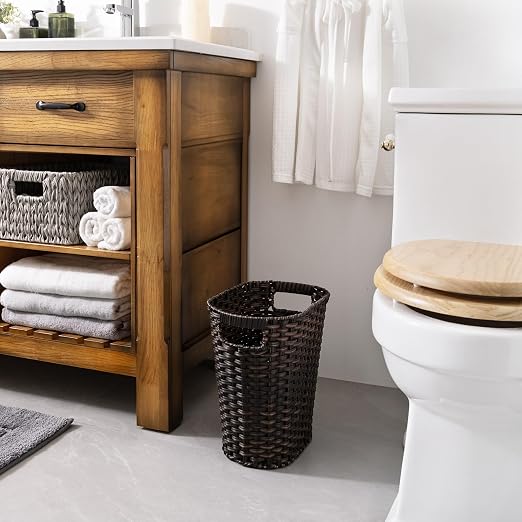 GRANNY SAYS Wicker Trash Can, Bathroom Trash Can with Handles, Wicker Waste Basket for Bathroom, Waste Basket for Bedroom, Decorative Wicker Wastebasket, 15 Liters/4 Gallons, 1-Pack Dark Brown