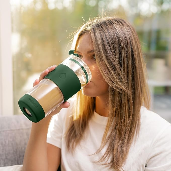 19 oz. Clear Double Wall Glass Coffee Tumbler, To Go Glass Travel Mug with Lid and Straw, Reusable Cup Tea, Smoothies, Ice Coffee, and Boba