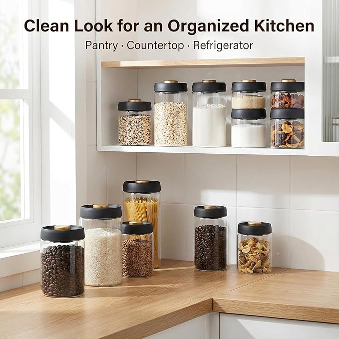 LOEZ Airless Vacuum Coffee Canister, Borosilicate Glass Food Storage Jar with Pump Lid to Stop Oxidation, for Beans, Tea & Dry Goods (Clear, 61floz/1800ml)