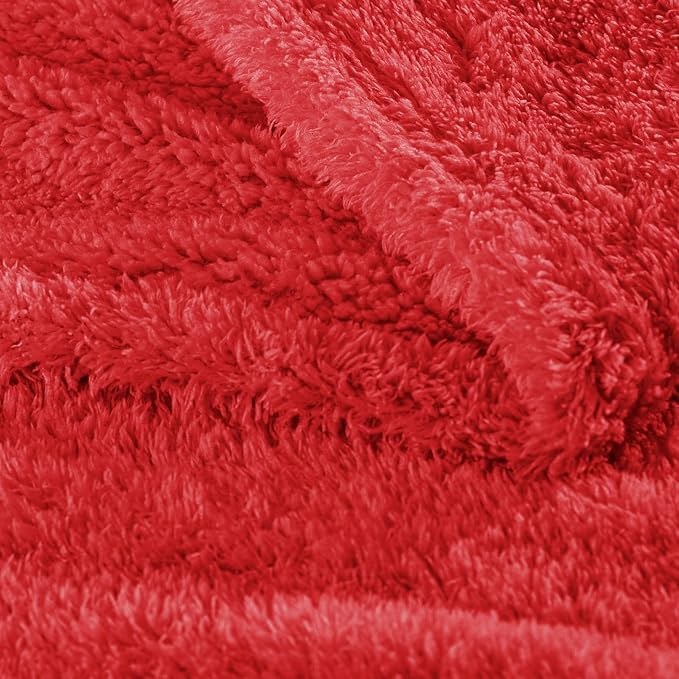 Exclusivo Mezcla Fleece Red Throw Blanket for Couch Sofa, Ultra Soft, Lightweight and Fluffy Blankets for Women, All Season, 50x60 Inches