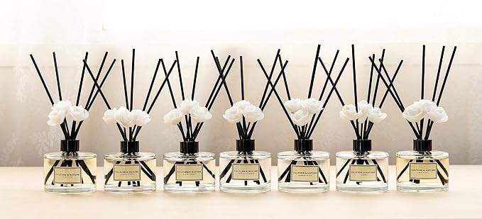 CULTURE & NATURE Reed Diffuser Set 6.7oz (200ml) Black Cherry Scented Diffuser with Sticks Home Fragrance Reed Diffuser for Bathroom Shelf Decor
