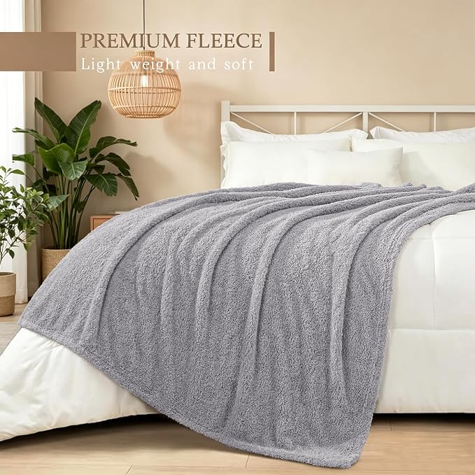 Exclusivo Mezcla Fleece Bed Blankets Queen Size, Ultra Soft, Lightweight and Fuzzy Light Grey Blanket for Women, Home Decor, 90x90 Inches