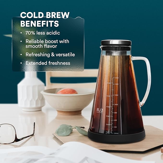 ovalware Double Wall Single Lip Insulated Glass Minimalistic Double Wall Drinkimg Mug with Airtight Cold Brew Iced Coffee Maker Pitcher RJ3 Brewing Glass Carafe with Removable stain