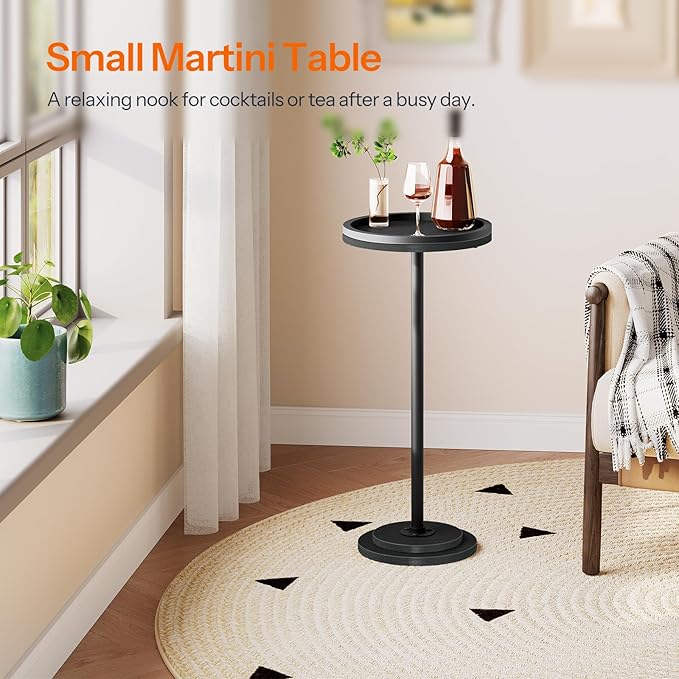 HOOBRO Small Round Side Table, Drink Table, Coffee Martini Table with Pedestal Accent for Small Spaces in Living Room, Bedroom, Sofa Couch, Black BB168BZ01