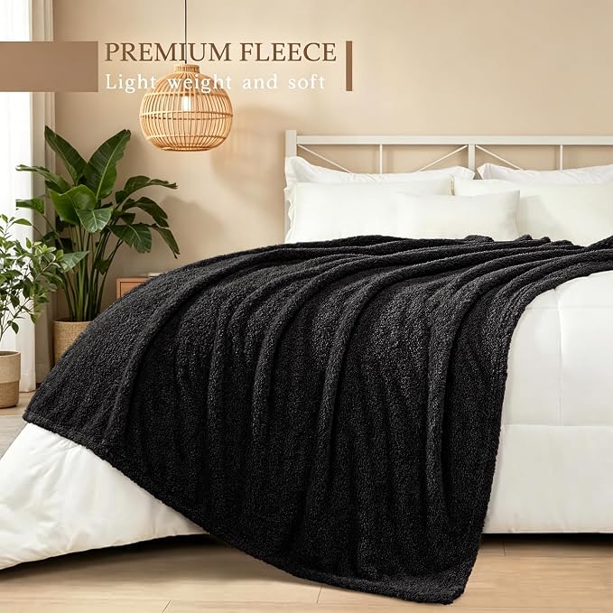 Exclusivo Mezcla Fleece Bed Blankets Queen Size, Ultra Soft, Lightweight and Fuzzy Black Blanket for Women, Home Decor, 90x90 Inches