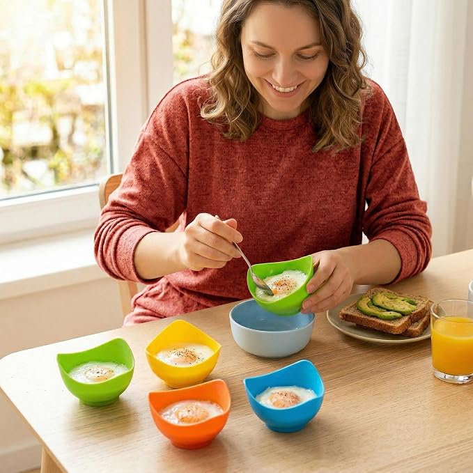 Egg Poacher - KRGMNHR Poached Egg Cooker with Ring Standers, Silicone Egg Poacher Cup for Microwave & Stovetop Egg Poaching, Oil Brush, BPA Free, 4 Pack