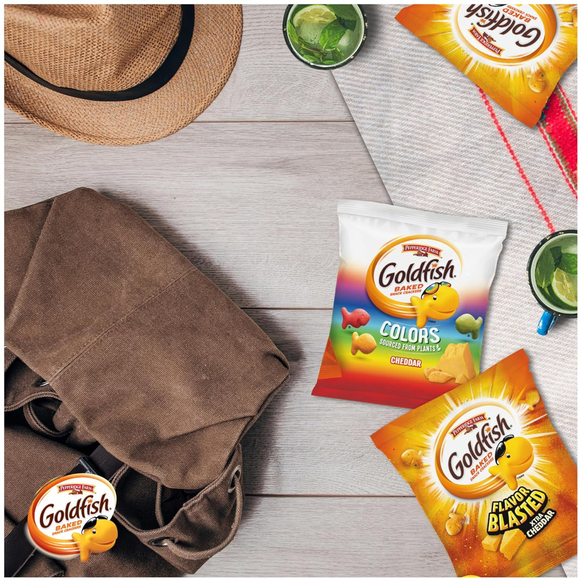 goldfish dynamic duo variety pack cheddar flavor blasted xtra cheddar snack packs 20 count