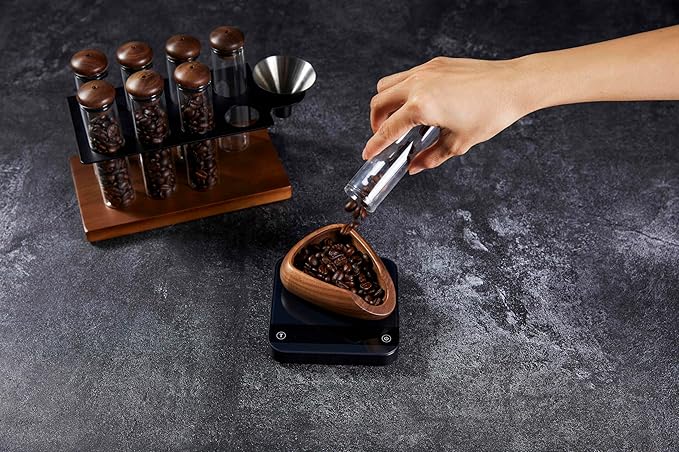 Walnut Coffee Bean Dosing Cup and Spray Bottle Kit for espresso enthusiasts, Coffee Bar Accessories,Take coffee beans quantitatively to reduce the spray of coffee static electricity