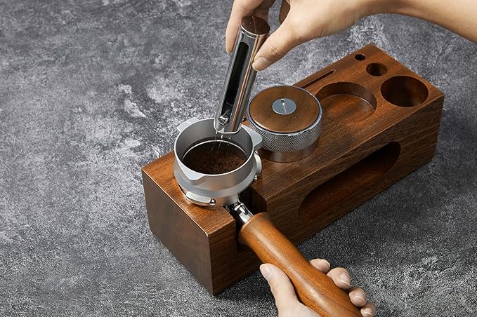 Retractable Espresso WDT Tool - Coffee Distribution Tool with 6x 0.5mm Needles Safety Retraction & Stainless Steel Design for Home Baristas