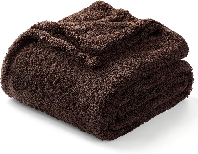 Exclusivo Mezcla Fleece Bed Blankets Queen Size, Ultra Soft, Lightweight and Fuzzy Coffee Blanket for Women, Home Decor, 90x90 Inches