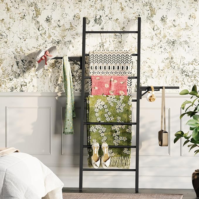 Metal Blanket Ladder, 7-Tier Towel Rack with Ajustable Side Rack, Blanket Rack Stand for Living Room, Bathroom, Quilt Display Ladder Shelf, Farmhouse Black